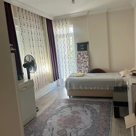 Esra Apartmet 아파트