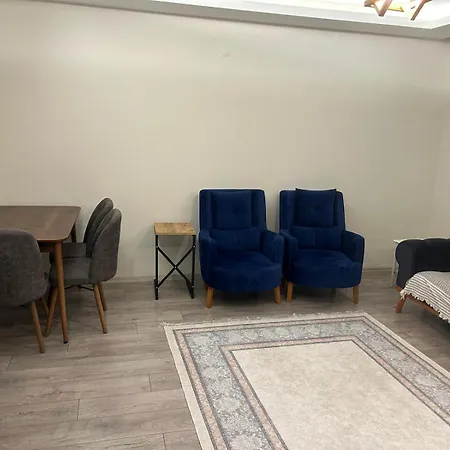 Esra Apartmet 아파트